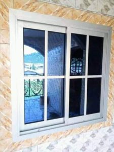 fenêtre sur mesure à Chambornay-les-Pin